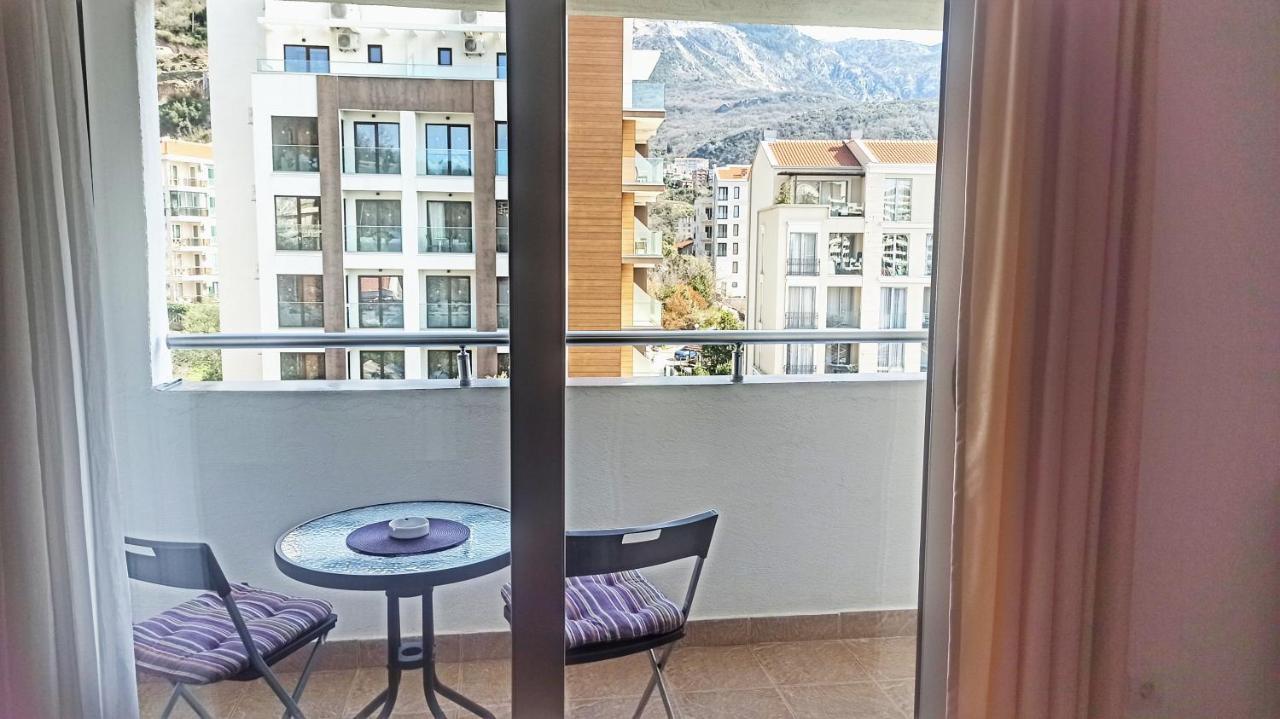 Apartments Mitende Budva Buitenkant foto