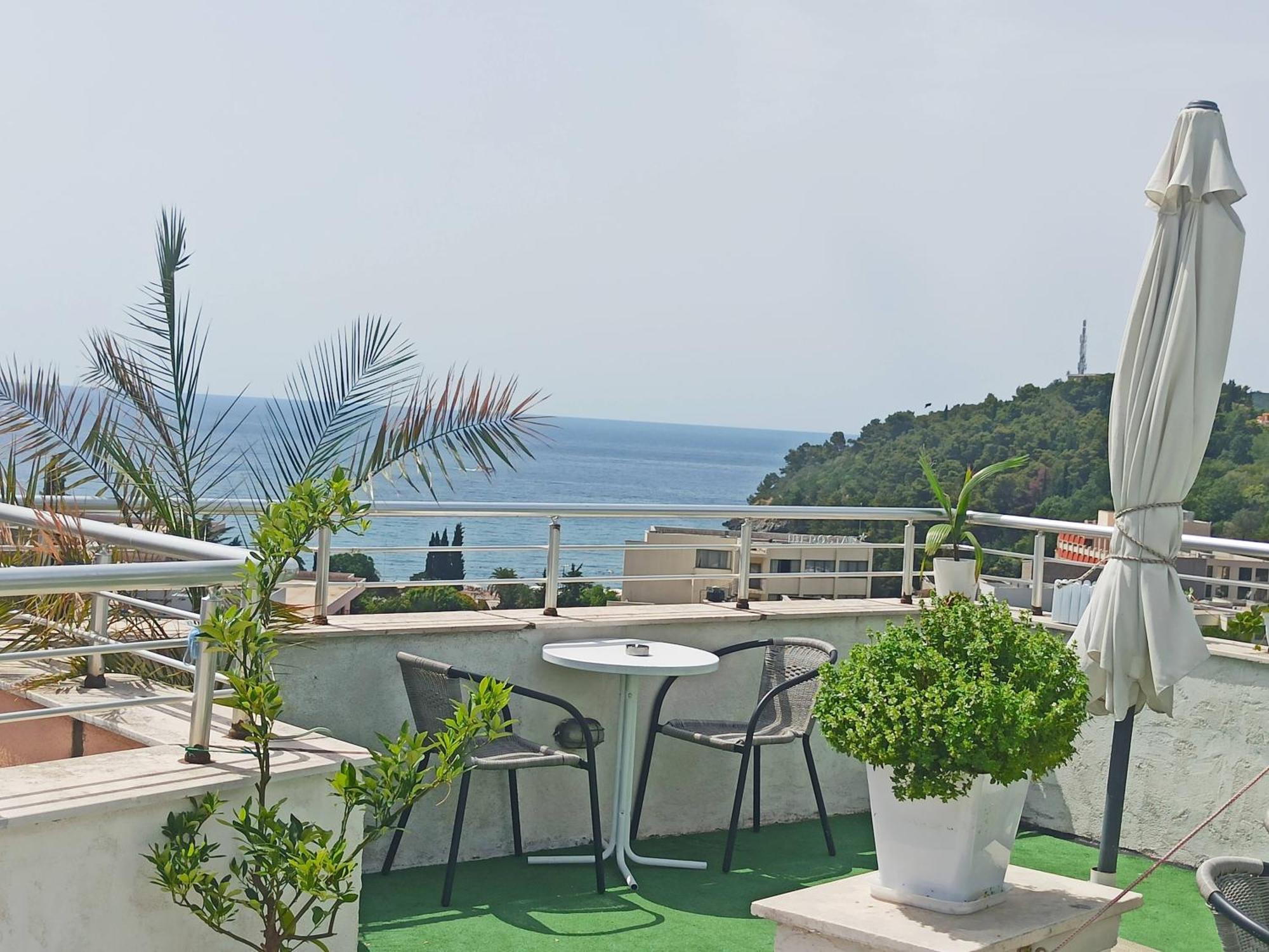 Apartments Mitende Budva Buitenkant foto