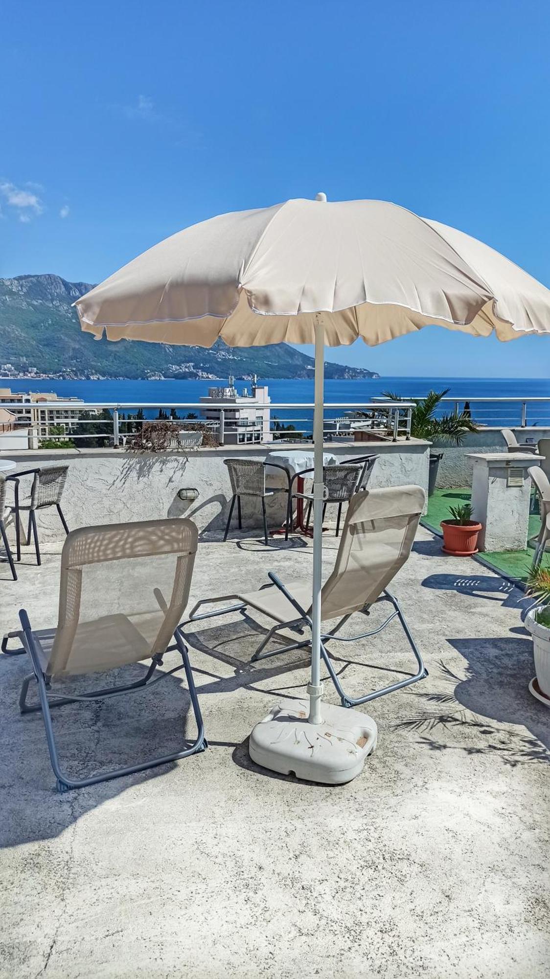 Apartments Mitende Budva Buitenkant foto