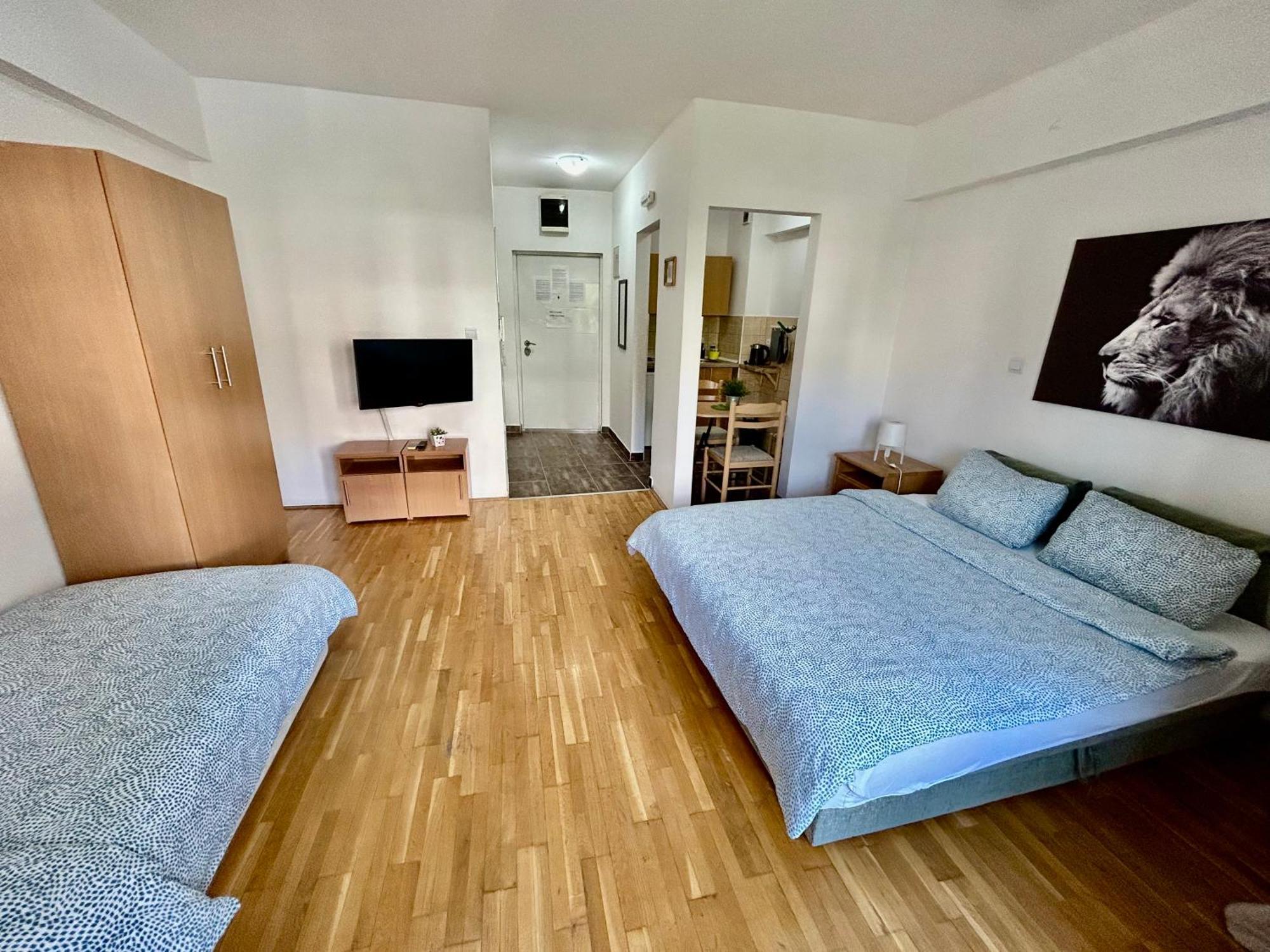 Apartments Mitende Budva Buitenkant foto