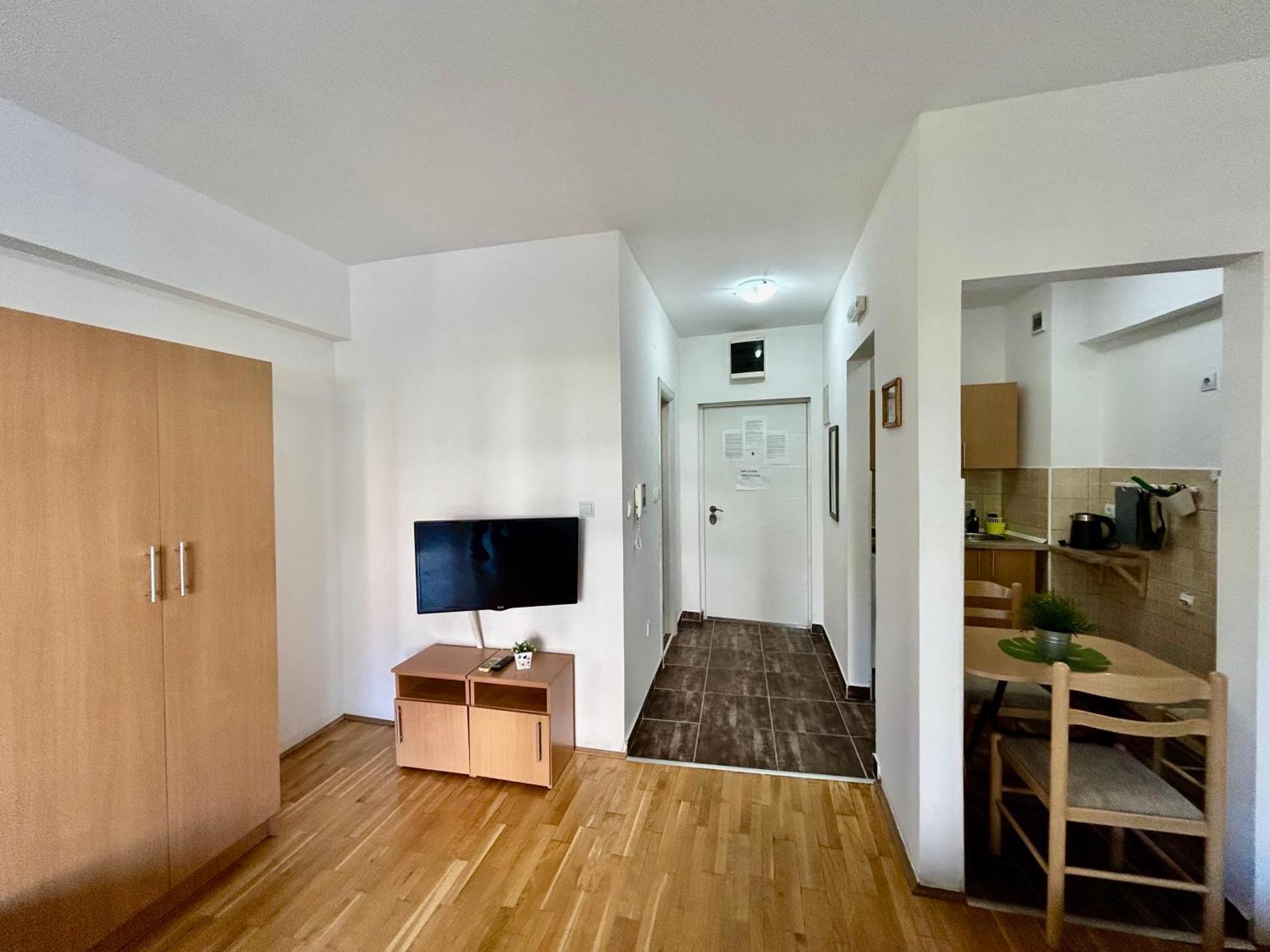 Apartments Mitende Budva Kamer foto